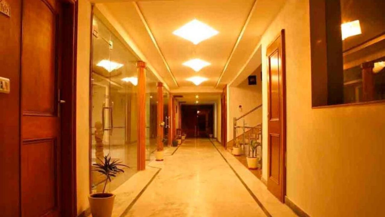 Hotel Padmini Palace Rāni Pokhri Εξωτερικό φωτογραφία