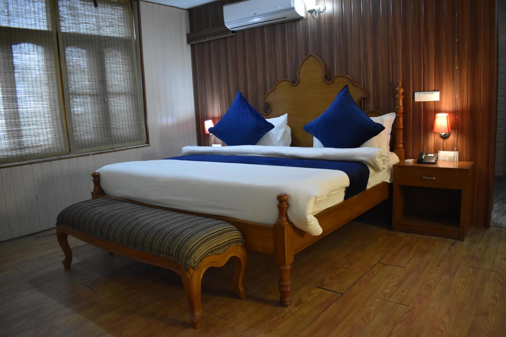 Hotel Padmini Palace Rāni Pokhri Εξωτερικό φωτογραφία