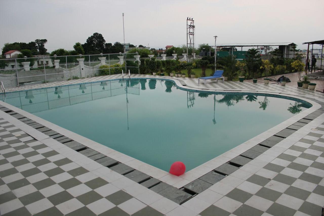 Hotel Padmini Palace Rāni Pokhri Εξωτερικό φωτογραφία